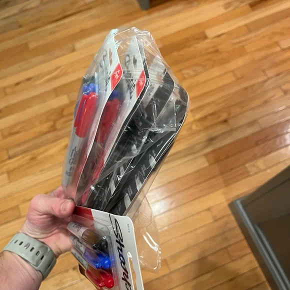 Sharpie Permanent Markers 6x three pack- Black, Blue, Red (18 markers) - Picture 2 of 3